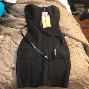 Bandage black dress NWT pretty little thing